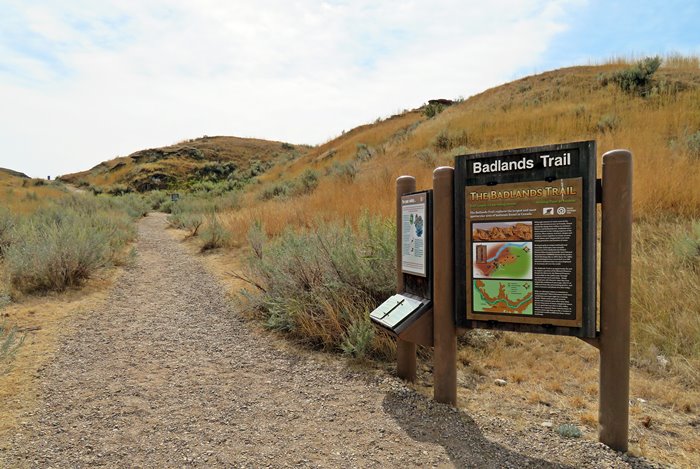 badlands-trail-2